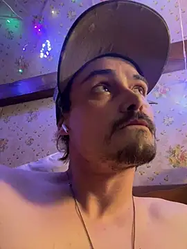 JustTylerr online show from 06.02.26