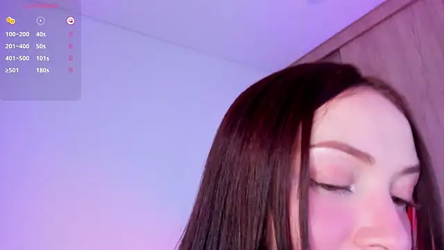 Snapshot of meow_moon_ chatting on 06.11.26 meow moon online show from 06.11.26