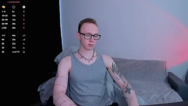 Snapshot of Alex_silents chatting on 07.01.26 Alex silents online show from 07.01.26