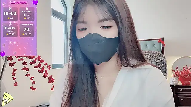 Berrysweet 68 online show from 03.17.26