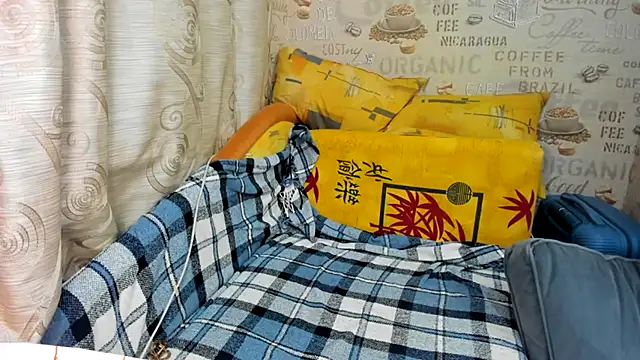 Adela Vetta online show from 02.17.25