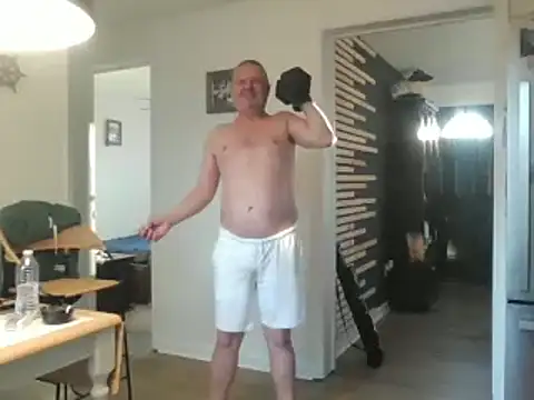 Snapshot of keiferkriss chatting on 01.17.25 keiferkriss online show from 01.17.25