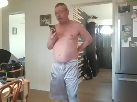 Snapshot of keiferkriss chatting on 02.03.25 keiferkriss online show from 02.03.25