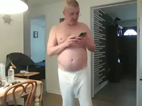 Snapshot of keiferkriss chatting on 02.12.25 keiferkriss online show from 02.12.25