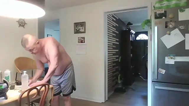 Snapshot of keiferkriss chatting on 09.20.25 keiferkriss online show from 09.20.25