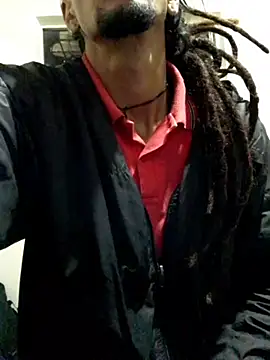 Snapshot of elgoguexxx chatting on 11.28.25 elgoguexxx online show from 11.28.25