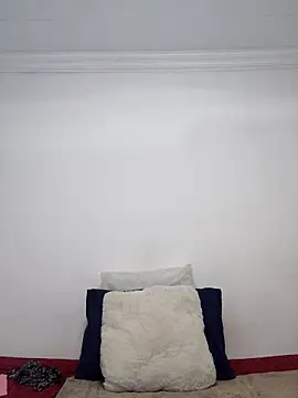 Curvy sluty online show from 11.12.25