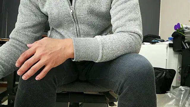 Snapshot of tokimori chatting on 01.11.25 tokimori online show from 01.11.25