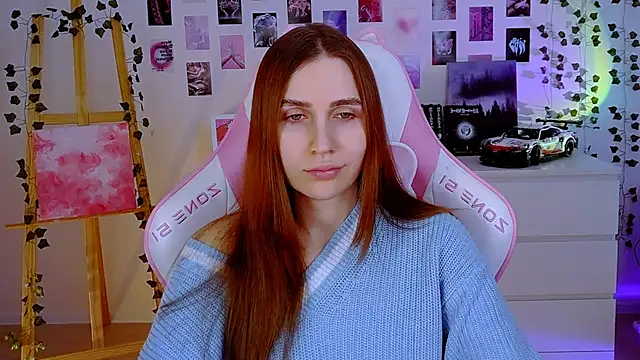 Snapshot of AliceCharmy chatting on 01.24.25 AliceCharmy online show from 01.24.25