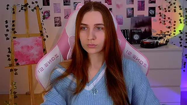 Snapshot of AliceCharmy chatting on 02.07.25 AliceCharmy online show from 02.07.25
