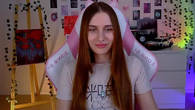 Snapshot of AliceCharmy chatting on 02.26.25 AliceCharmy online show from 02.26.25