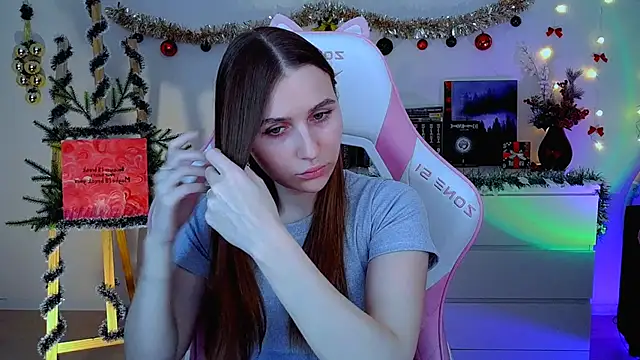 AliceCharmy online show from 12.15.25