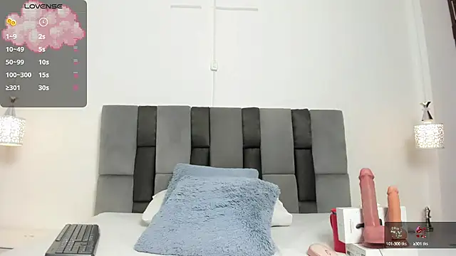 bunny maxi online show from 10.22.25