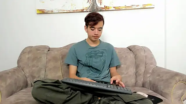 bunny maxi online show from 11.18.25