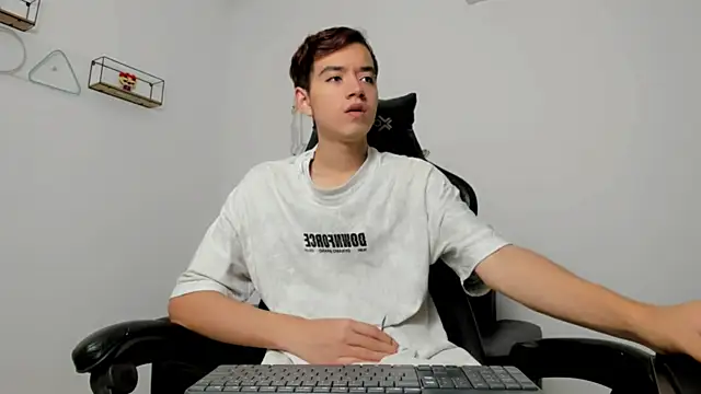 bunny maxi online show from 12.03.25