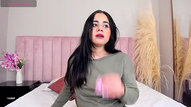 Brenda Garcia online show from 03.18.25