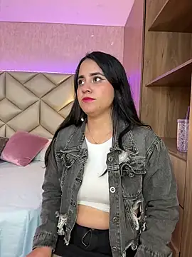 Brenda Garcia online show from 03.23.25