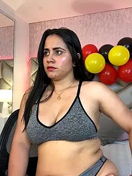 Brenda Garcia online show from 09.24.25