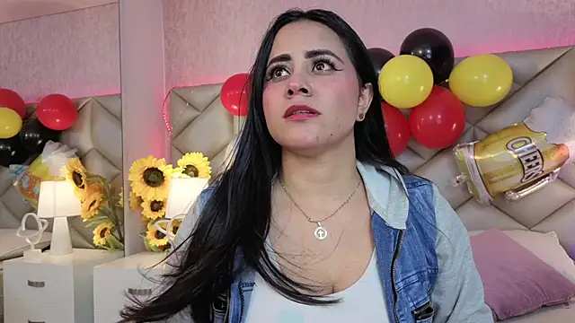 Brenda Garcia online show from 09.26.25