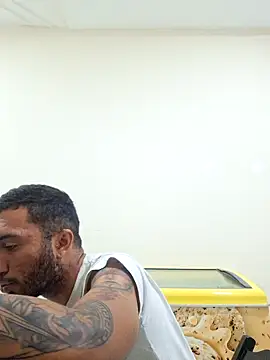 Snapshot of Novinhosputos69 chatting on 09.27.25 Novinhosputos69 online show from 09.27.25