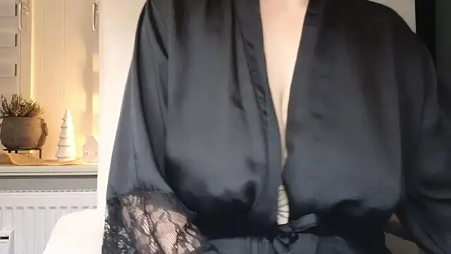 Loona-Lexxington online show from 03.06.25