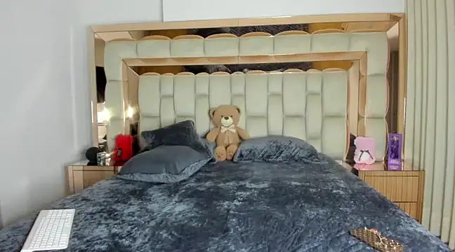 candy-sam28 online show from 02.17.25