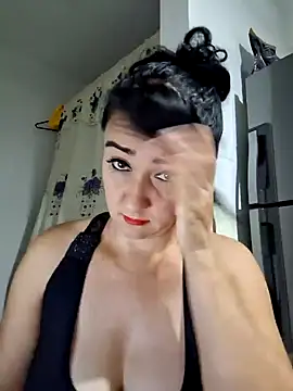 taalia online show from 12.22.24