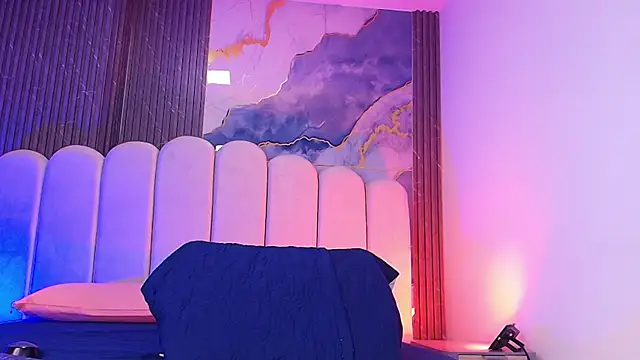 hot dione online show from 04.09.26