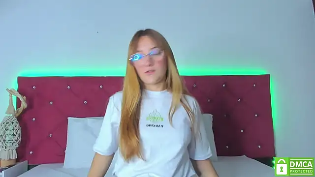 Ruth harvey  online show from 03.04.25