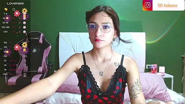 Mei Kelly online show from 03.18.25