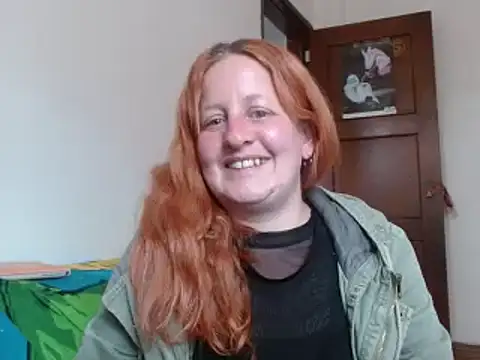 ViioletaMora online show from 10.29.25