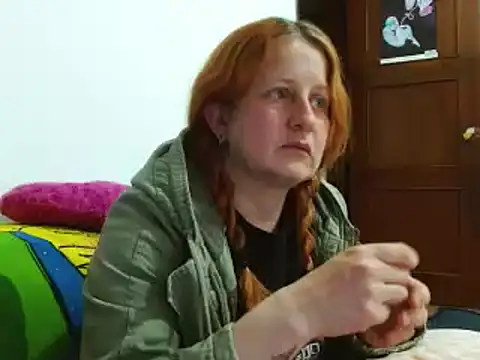 ViioletaMora online show from 11.14.25