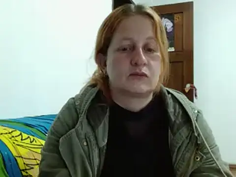 ViioletaMora online show from 11.20.25