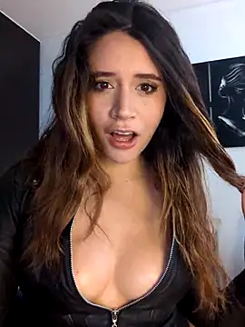 maliciaworld online show from 02.06.26