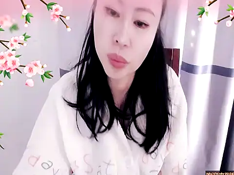xiaoxuer online show from 01.06.25