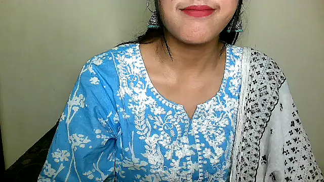 Snapshot of Princess_noorjahan chatting on 12.30.24 Princess noorjahan online show from 12.30.24