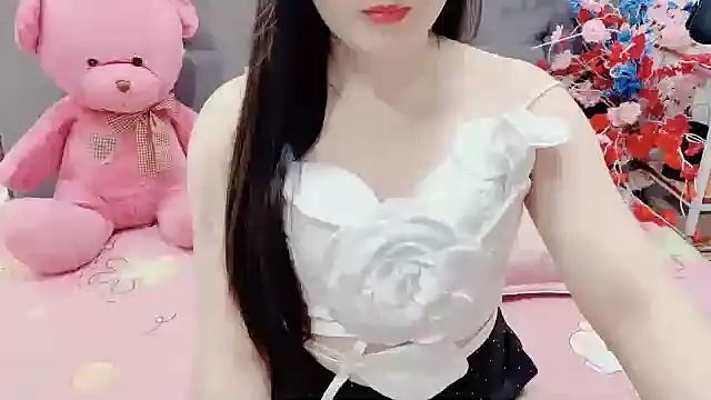 Snapshot of Funikio chatting on 01.13.26 Funikio online show from 01.13.26