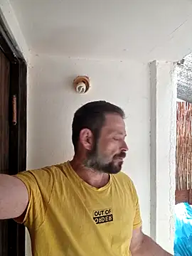 Snapshot of zefside42 chatting on 10.08.25 zefside42 online show from 10.08.25