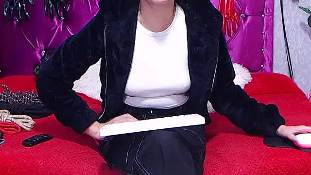 AyshaScott online show from 02.24.25