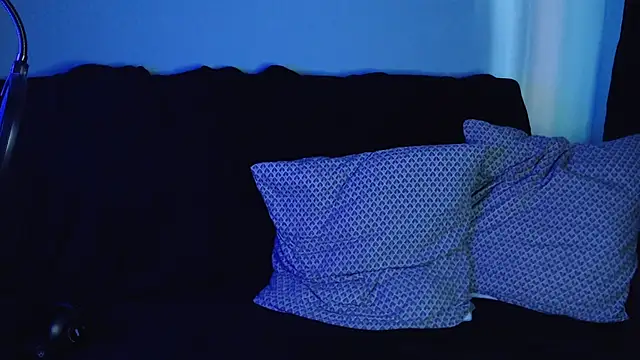 Snapshot of axxxturel chatting on 12.14.24 axxxturel online show from 12.14.24