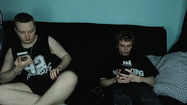 Snapshot of axxxturel chatting on 01.08.25 axxxturel online show from 01.08.25