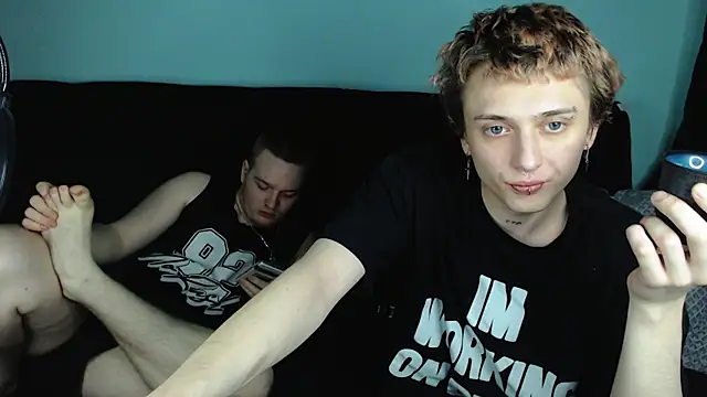 Snapshot of axxxturel chatting on 01.08.25 axxxturel online show from 01.08.25