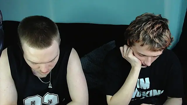 Snapshot of axxxturel chatting on 01.08.25 axxxturel online show from 01.08.25