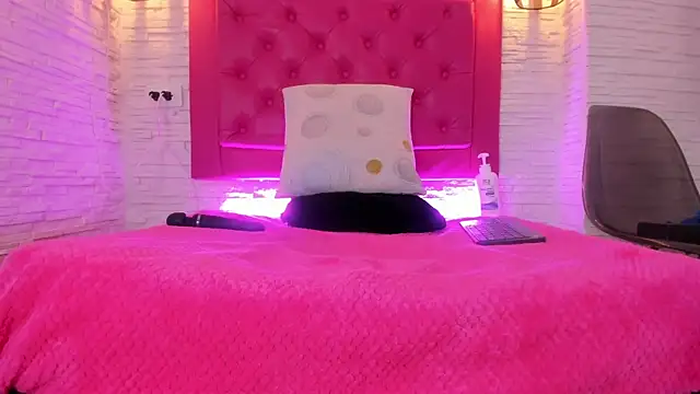 mia 099 online show from 03.15.25