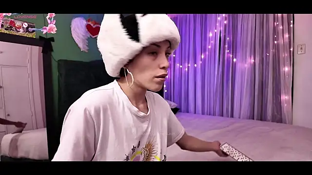 KokoAndRin online show from 11.04.25