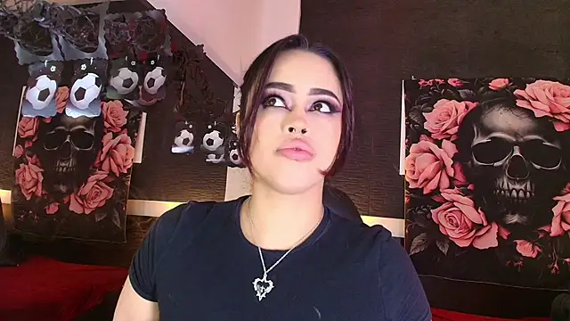 Snapshot of EvaaFoxxy1 chatting on 07.01.26 EvaaFoxxy1 online show from 07.01.26
