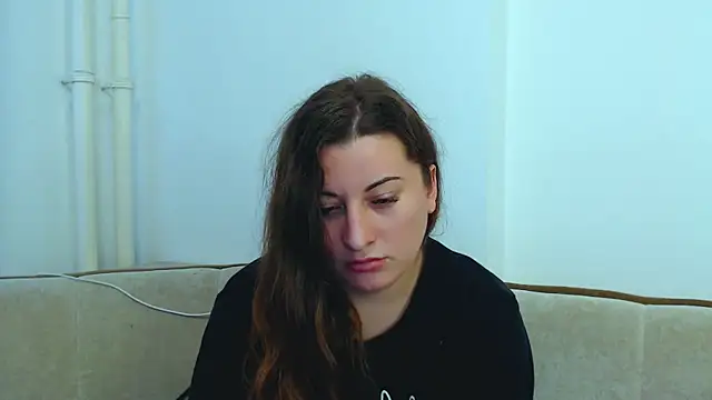 Helen Adams  online show from 01.07.25