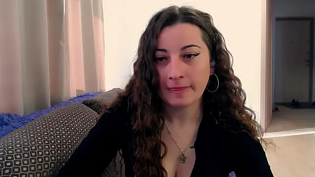 Helen Adams  online show from 05.08.26