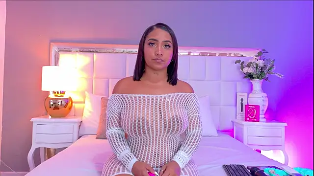 KateVenegas online show from 09.14.25