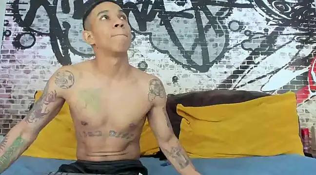 its me miley online show from 01.29.25